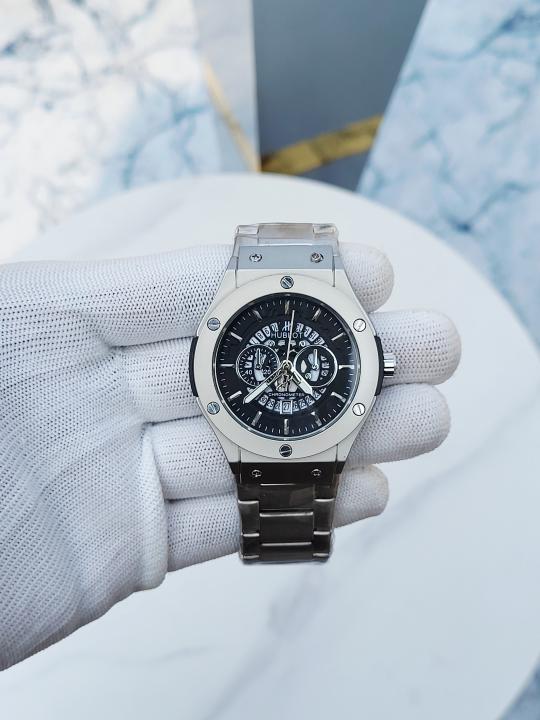 Hublot Classic Fusion Metal SIlver Black 2 AT385