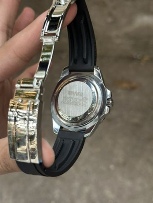 Alternative view of ROLEX YACHT MASTER