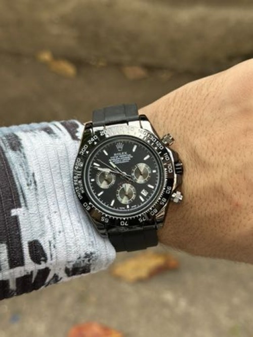 ROLEX DAYTONA SWIFT MOUMENT