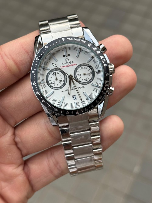 Alternative view of Omeg A Speedmaster Co Axial