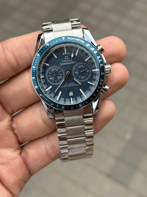 Alternative view of Omeg A Speedmaster Co Axial