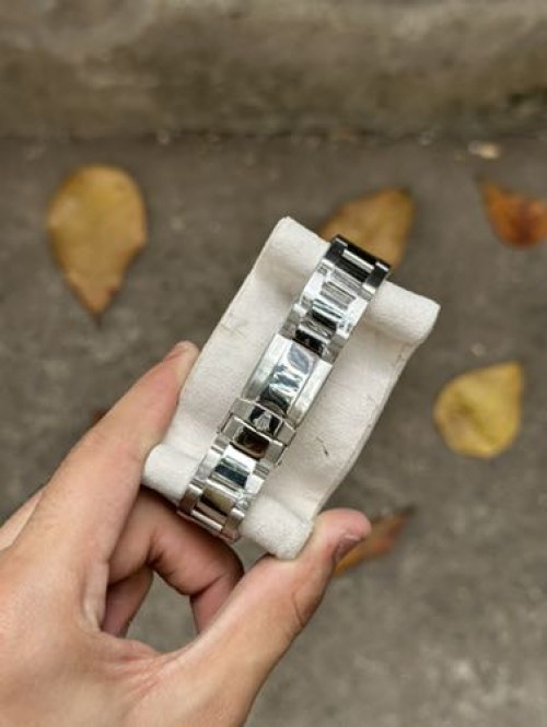 Alternative view of ROLEX SUBMARINE SUN MOON WORKING