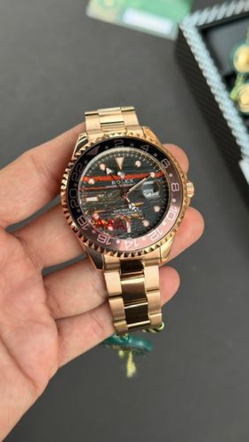 Alternative view of Role x GMT Master Rootbear Tiger