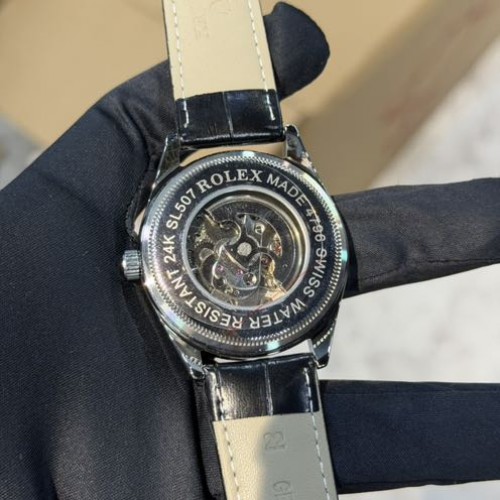 Alternative view of Rolex Perpetual Automatic 143