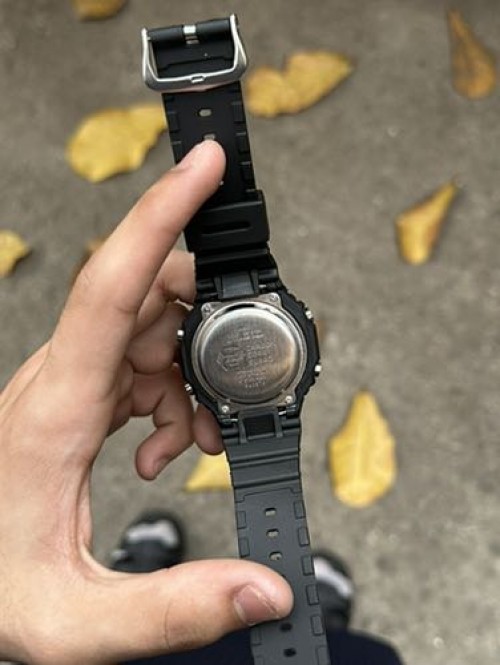 Alternative view of G SHOCK ALL WORKING