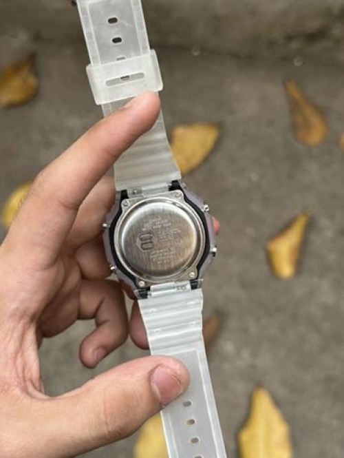 Alternative view of G SHOCK