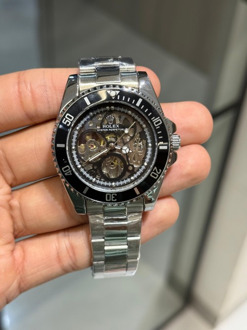 Alternative view of Role X Submariner Artisans De Gen Ve Skeletonized