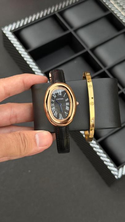 Cartie r Baignoire With Bracelet