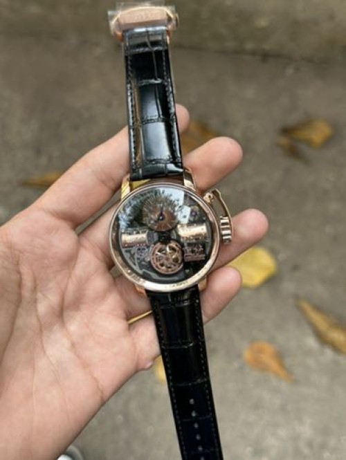 JACOB CO THE GOD FATHER WITH BOX AND WITH EXTRA STAPS