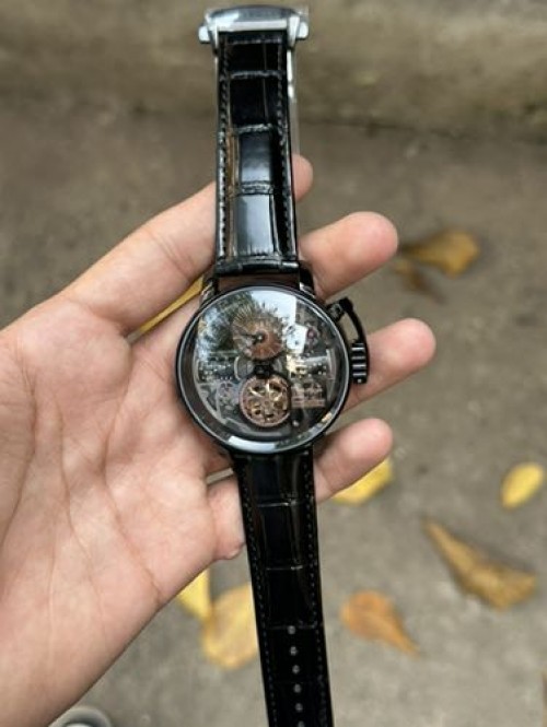 JACOB CO THE GOD FATHER WITH BOX AND WITH EXTRA STAPS