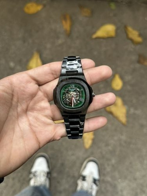 PATEK PHILIPPE AUTOMATIC