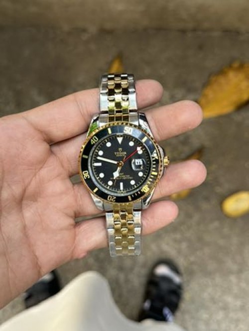 TUDOR GMT
