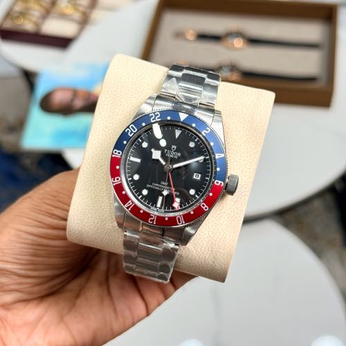 Tudor Black Bay GMT Pepsi Bezel