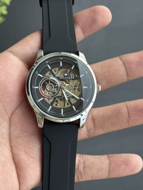 Tommy Hilfiger Automatic