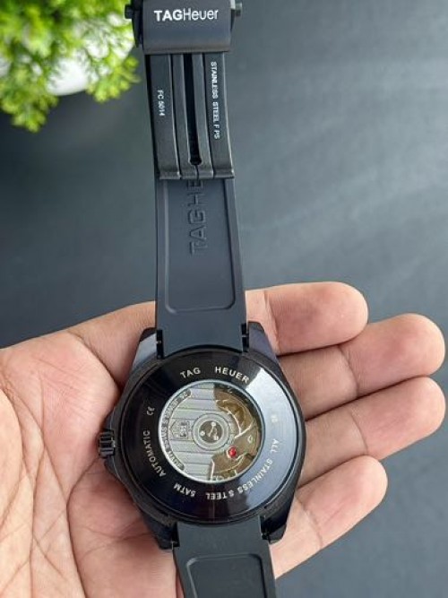 Alternative view of Tag Heuer Aquaracer