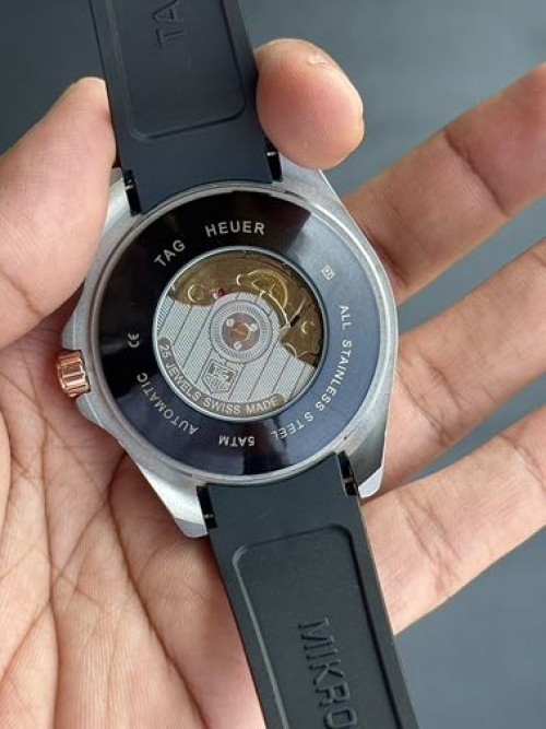 Alternative view of Tag Heuer Aquaracer