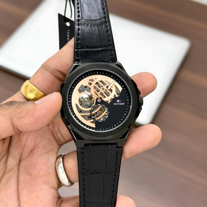 Tomm y Hilfiger Skeleton Dial