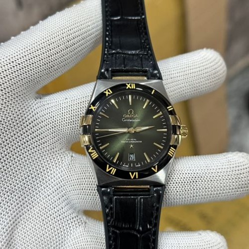 Alternative view of OMEGA Constellation Co Axial Silver DT Green