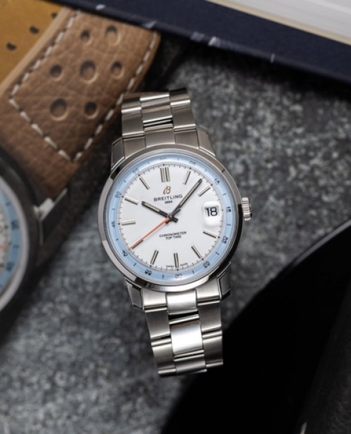 Alternative view of Breitling Top Time B31 White Dial