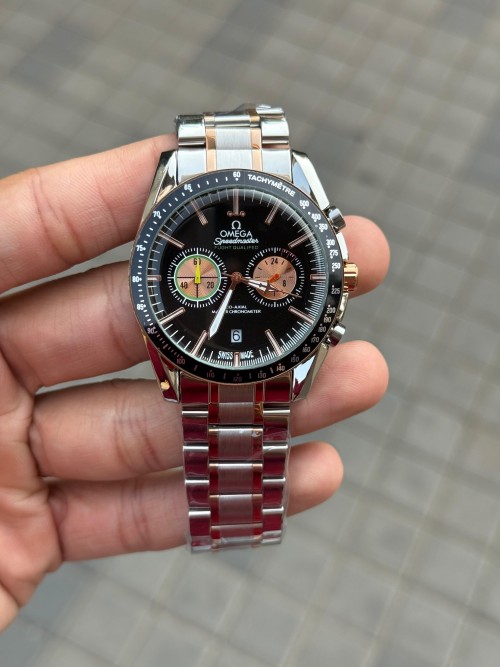 Alternative view of Omeg A Speedmaster Chronograph