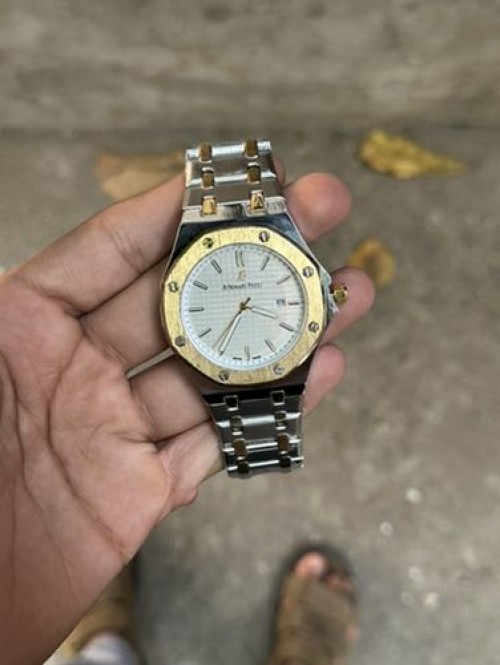 A P AUDEMARS PIGUET