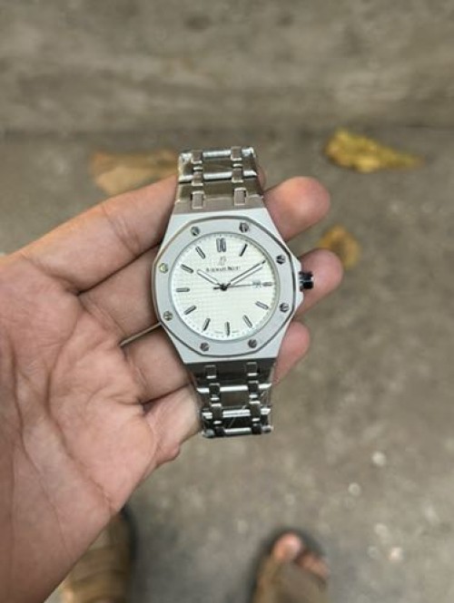 A P AUDEMARS PIGUET