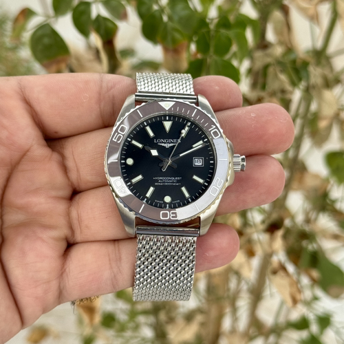 Longines HydroConquest 2026 Silver Black Mesh Strap