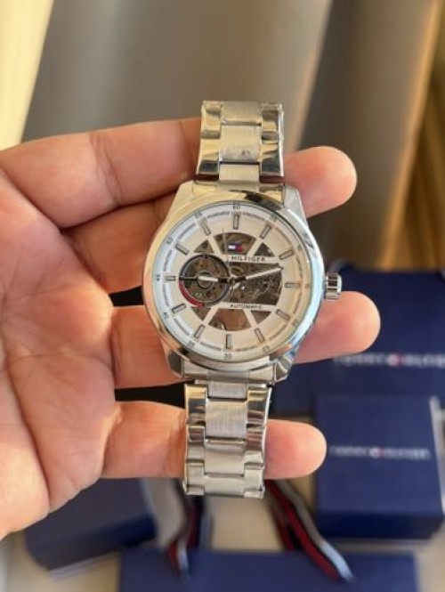 TOMMY HILFIGER AUTOMATIC SILVER WHITE