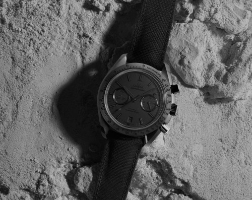 Alternative view of Omegaa Speedmaster Dark Side Of The Moon Automatic