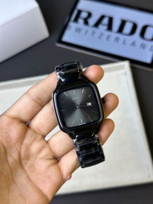 RADO TRUE SQUARE