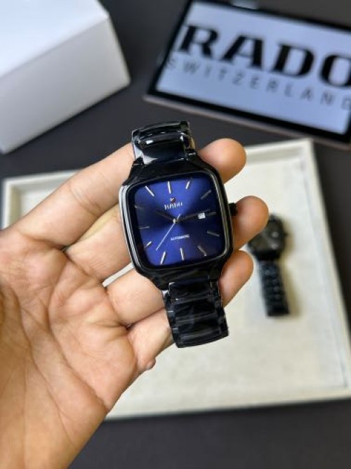RADO TRUE SQUARE