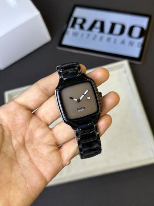 RADO TRUE SQUARE