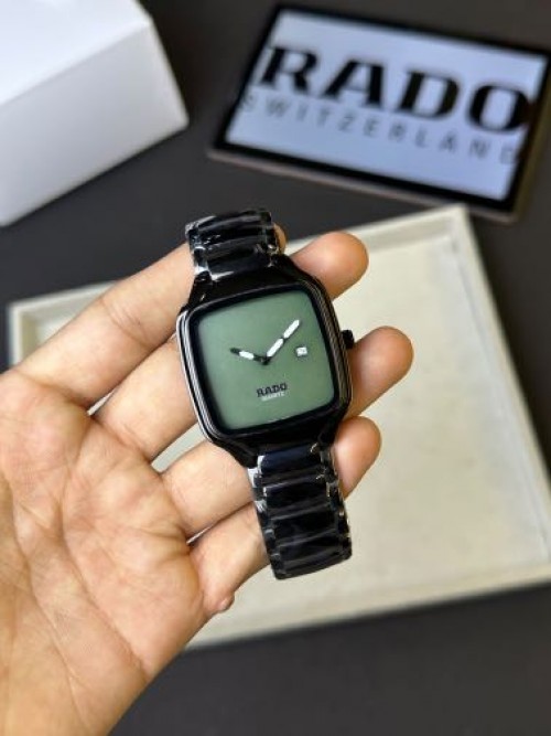 RADO TRUE SQUARE