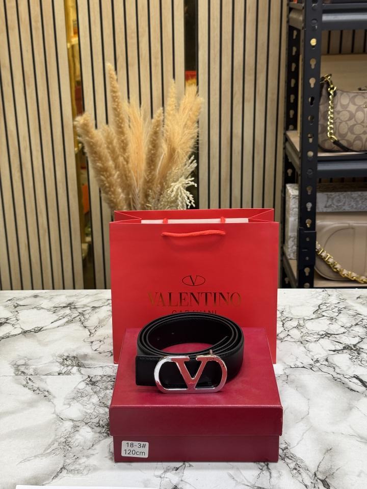 Valentino_Garavani_VLogo_Buckle_Signature_Belt_In_Antique_Brass_Finish_(18-3) - Image 6