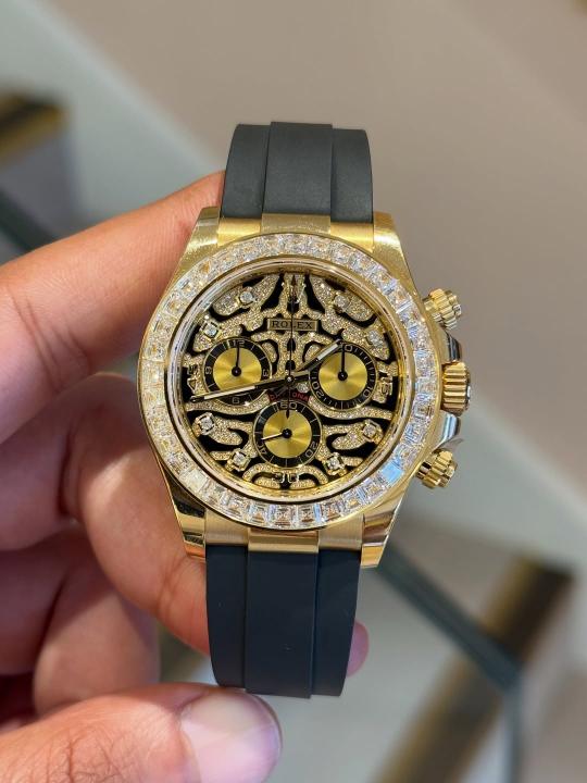 Alternative view of ROLE X TIGER WATCH M-80