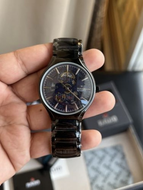 RADO ROUND BLACK BLUE SWIFT MOVEMENT