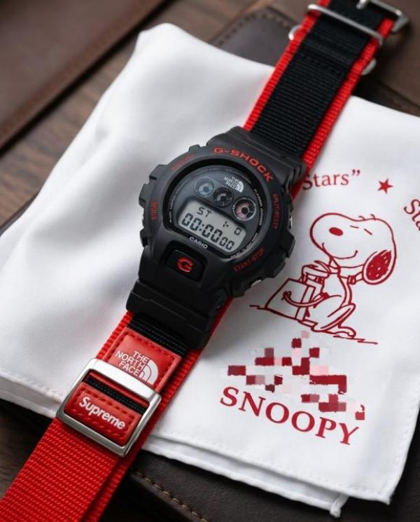 Casio G-Shock X Supreme X The North Fac e Special Edition