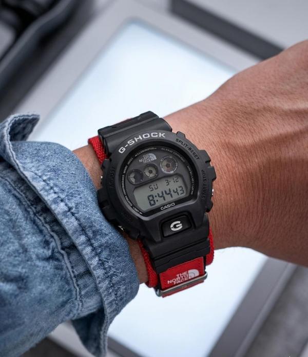 Casio G-Shock X Supreme X The North Fac e Special Edition
