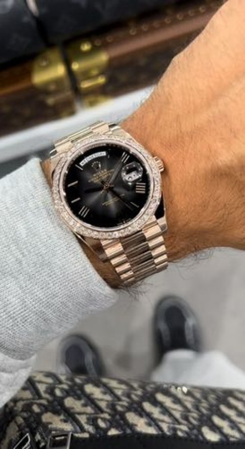 ROLEX DAY DATE DIAMOND