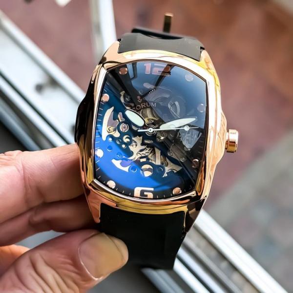 CORUM SKELETON AUTOMATIC SILICON WATCH 565
