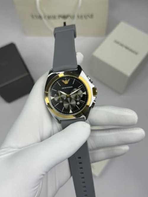 Emporio Armani Classic J586
