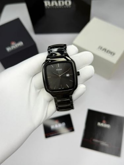 RADO TRUE SQUARE