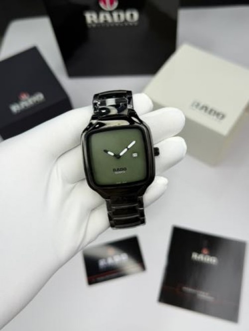 RADO TRUE SQUARE