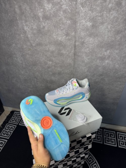 Nikke air jordan luka 4 laser