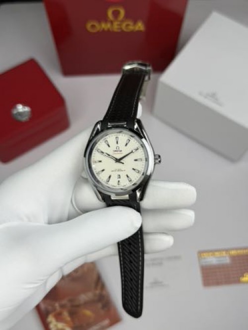 OMEG A SEAMASTER