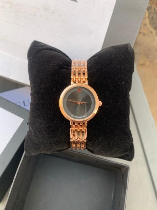 Movad o Rose Black