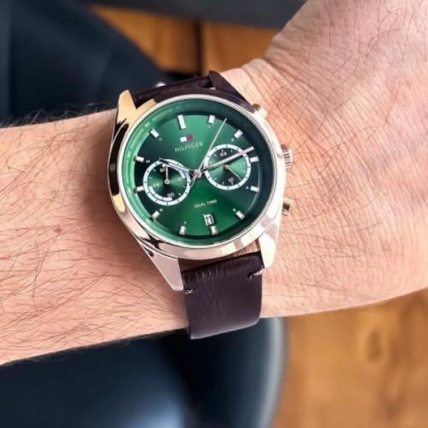 Alternative view of Tomm y Hilfiger Dual Time