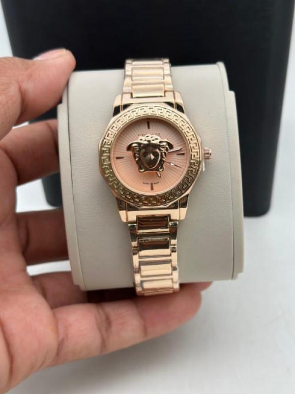 Versac e Rose Gold