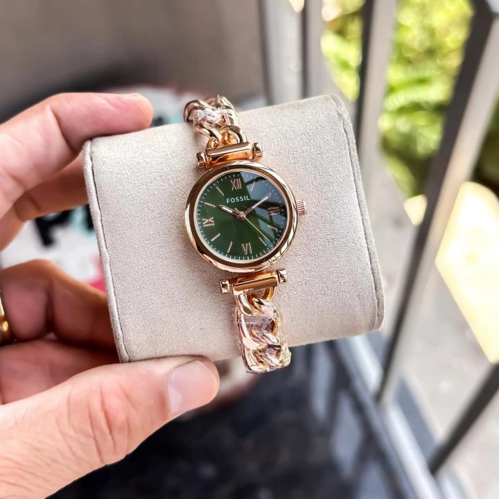 Alternative view of Fosssi l Rose Green