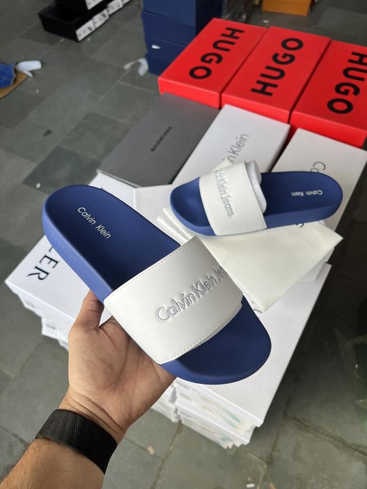 Calvin Kleiin Blue White With Dust bag fix